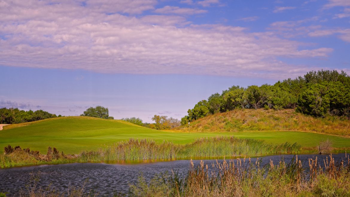 Kissing Tree Golf Club